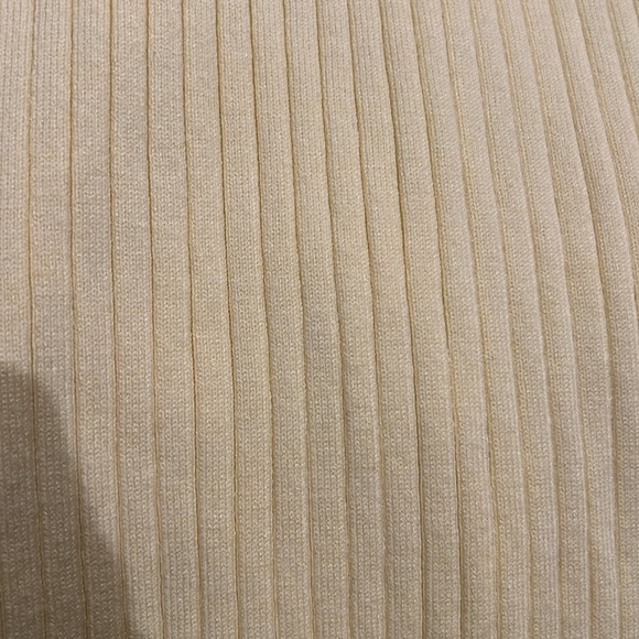 Rosabella Midi Dress in Yellow - Picture 5 of 5